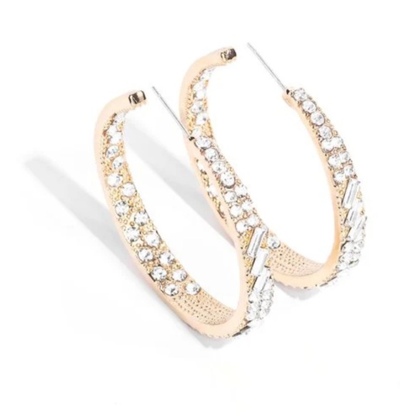 Glitzy by Association Gold Hoop Earrings NWT - Picture 3 of 3